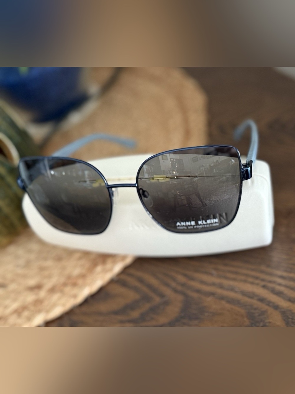 NWOT Anne Klein UniSex Blue Frame Sunglasses with Dark Smoke Lenses